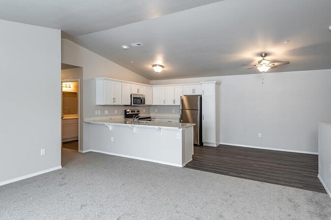 Photo - ROSEWOOD COMMONS