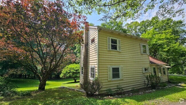 Building Photo - 180 Shoddy Hollow Rd Rental
