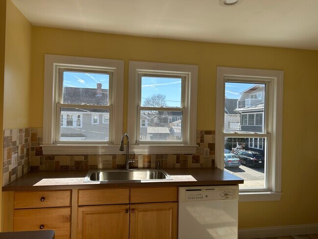 kitchen - 182 Palmer St Unidad 1