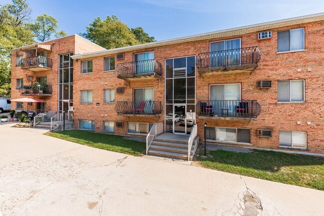 Photo - 4126 W 8th St Unidad 14