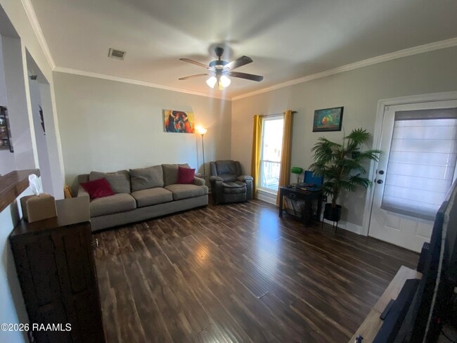 Photo - 1005 Don Ave