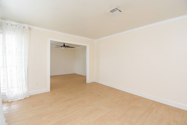 Photo - 14110 Ella Lee Ln