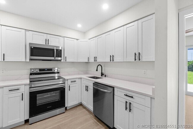 Photo - 4498 NW 2nd Ave