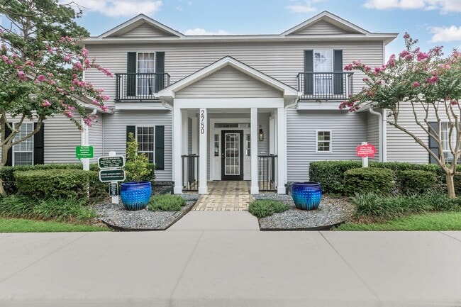 Building Photo - Arbor View