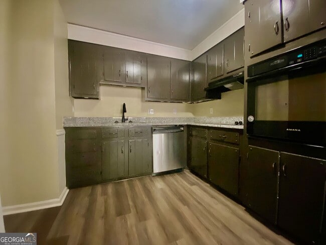 Photo - 209 Scarborough Rd