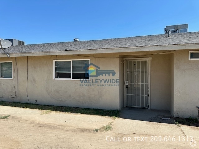 Building Photo - 1121 Roselawn Ave Rental