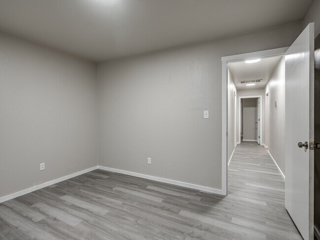 Photo - 12136 Thorn Ridge Rd