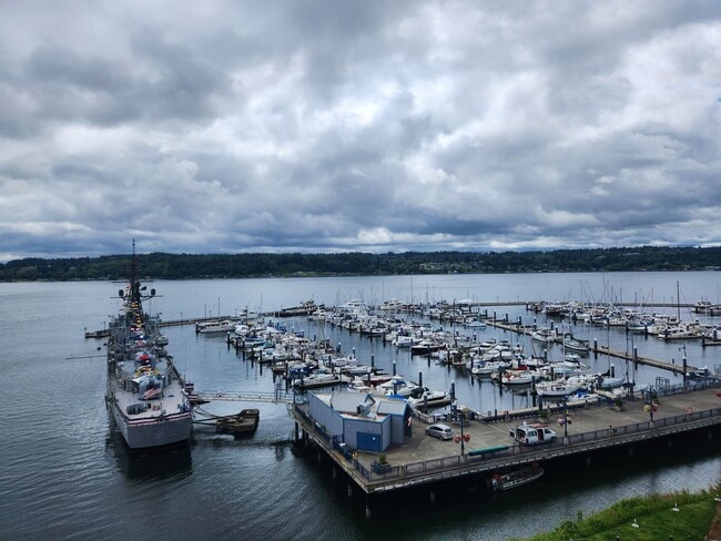 Building Photo - Washington Ave #306 Unit Washington 400 #306