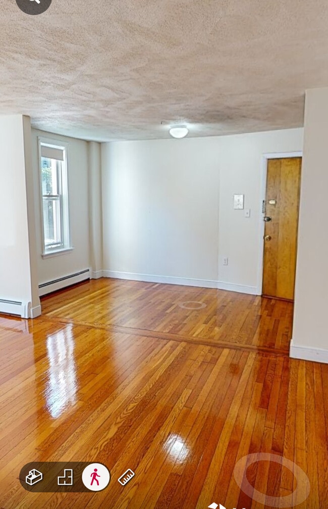 Photo - 354 Tappan St Unit 1B