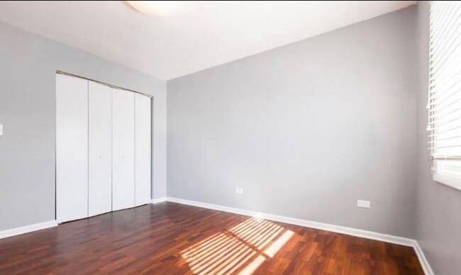 Photo - 7819 S South Shore Dr Unidad B3