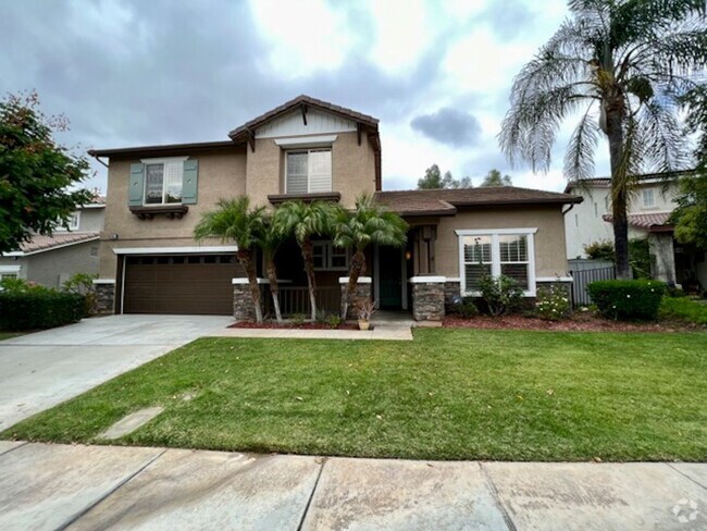 Building Photo - COMING SOON! Beautiful Corona Pool Home wi...