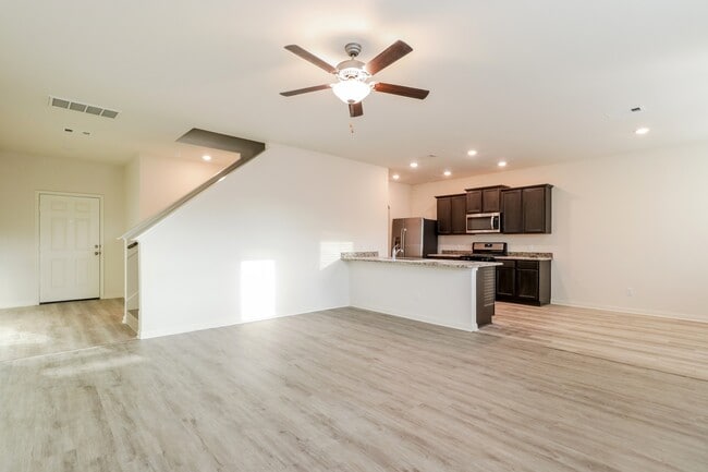 Photo - 22083 Ellison Dr