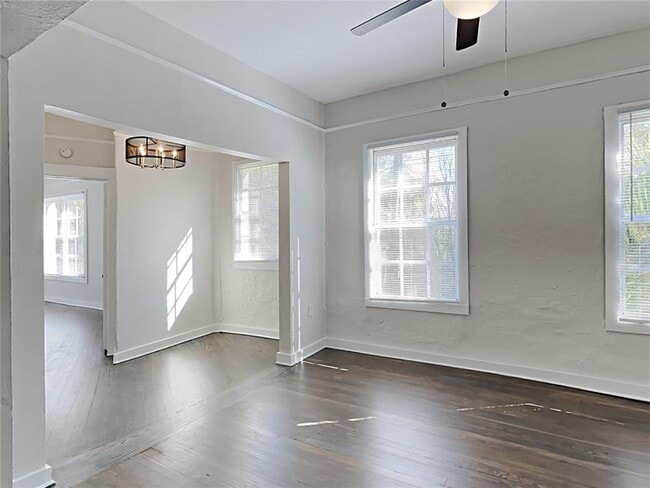 Photo - 2305 W Texas Ave Unit 1