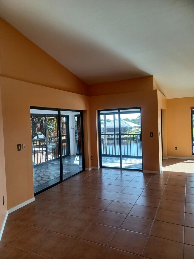 Photo - 5515 SW 12th Ave