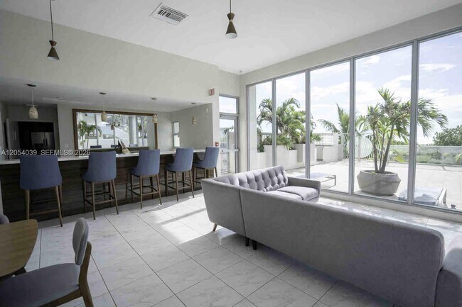 9225 Collins Ave Unit 505