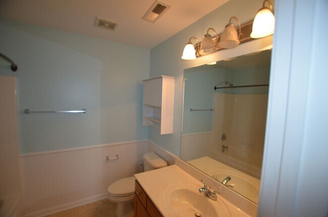 Photo - Kinderton 2 Bed/2 Bath Apartment