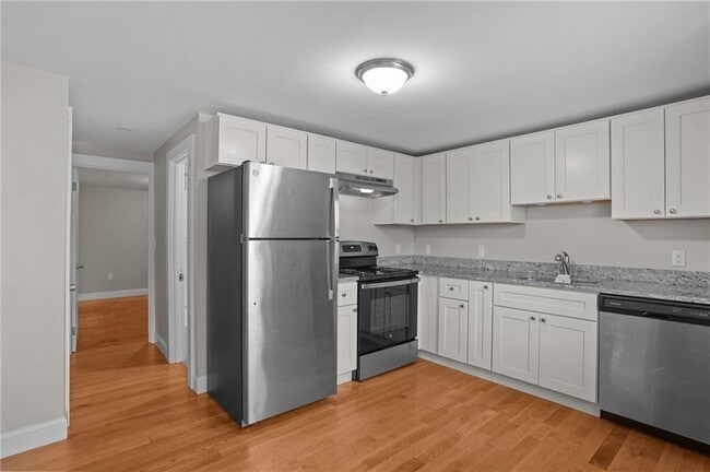 Photo - 54 Hillside Ave Unidad 101