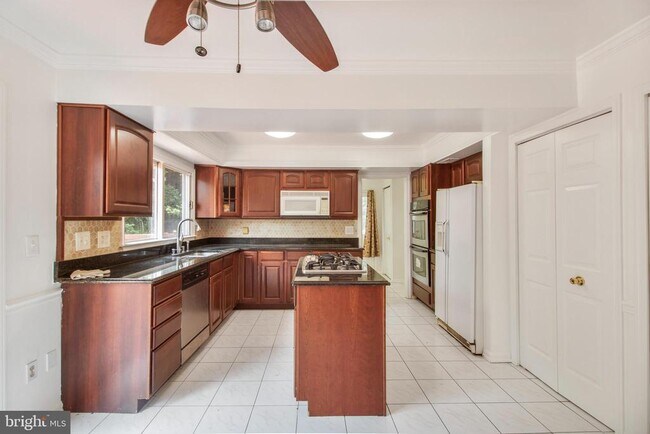 Photo - 13920 Wagon Way