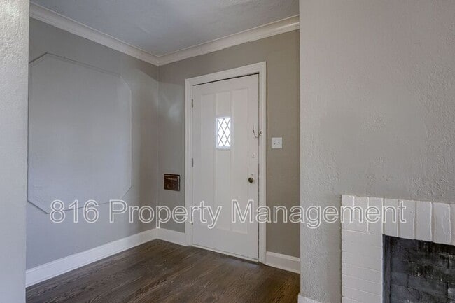 Photo - 2819 E 63rd St