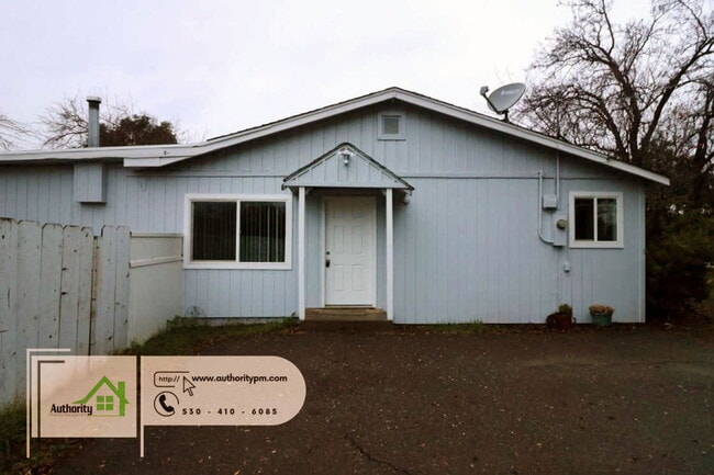 Building Photo - 1945 Vega St Rental