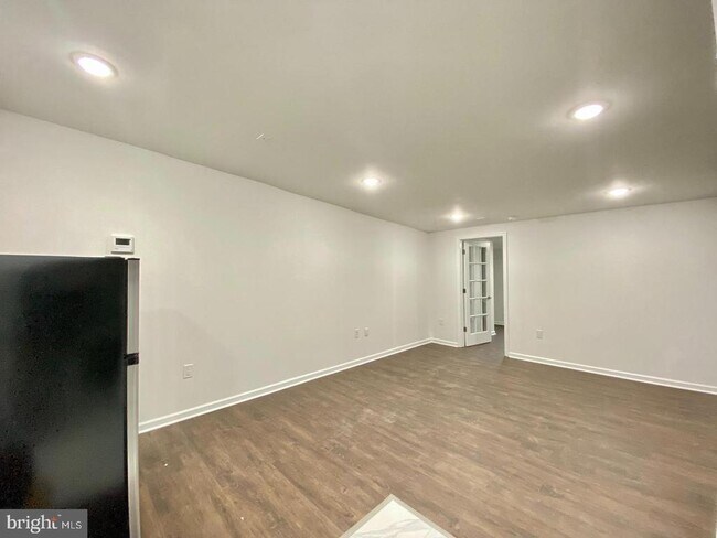 Photo - 37 N 3rd St Unit 3 REAR