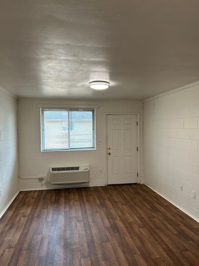 Photo - 817-15 1/2 15th Half St Unit B