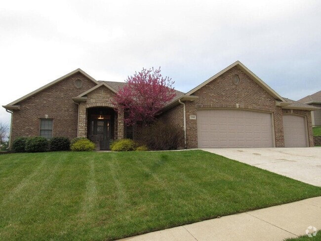 Building Photo - 2208 Oak Harbor Ct Rental