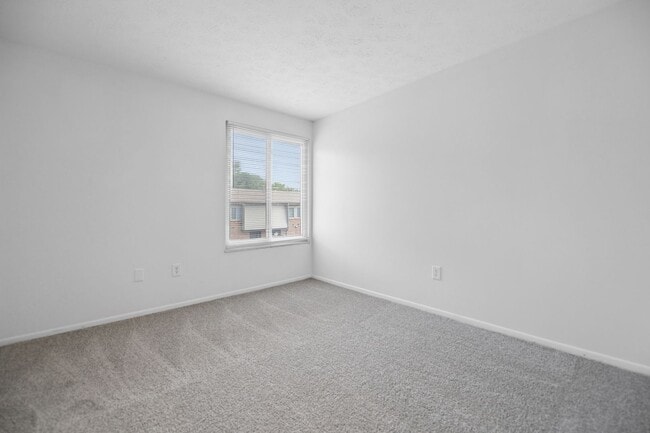 Photo - Rocky Creek Townhouse Apartments