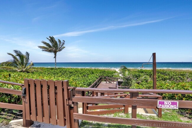 Building Photo - 2871 N Ocean Blvd Unit R254