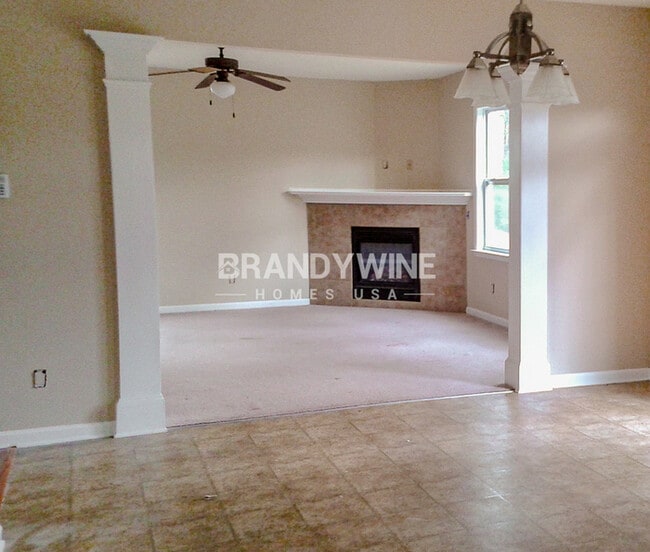 Photo - 769 Lavender Ln