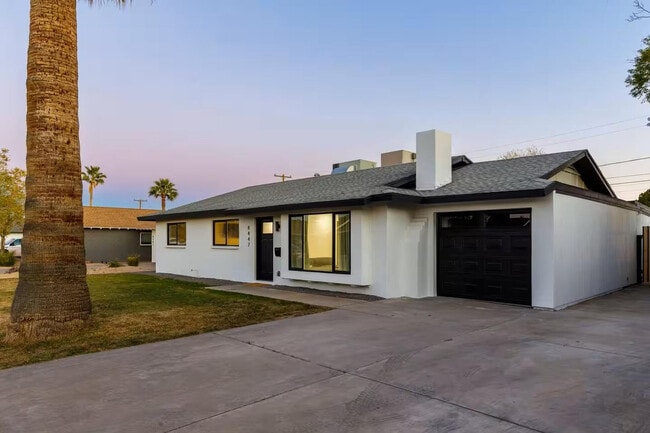 Photo - 8447 E Vernon Ave
