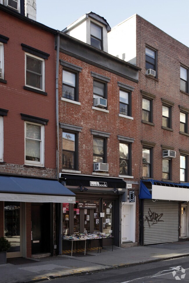 Photo - 266 Bleecker St
