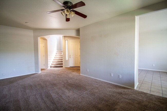 Photo - 2600 E Springfield Pl