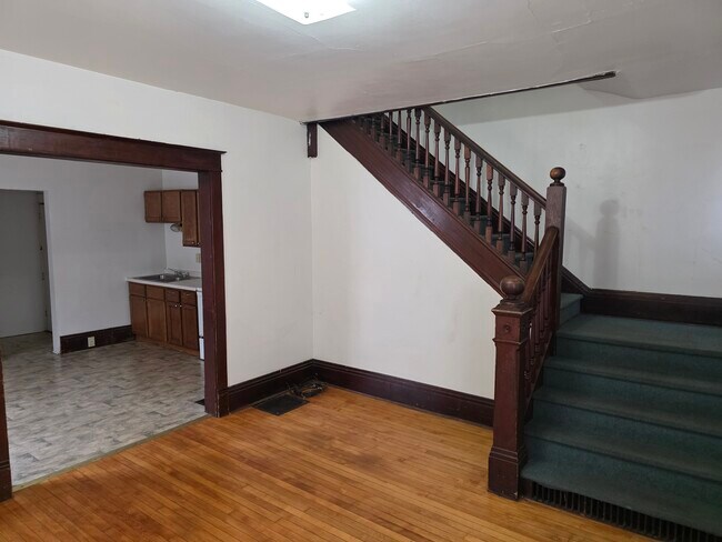 Photo - 1201 S Farwell St Unit 1201