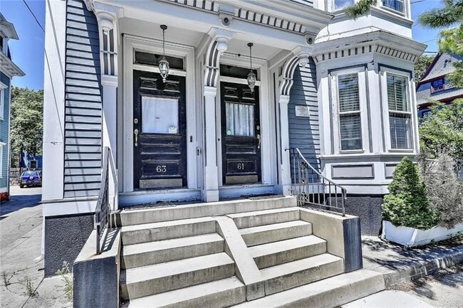 Photo - 61 Chapin Ave Unit 3
