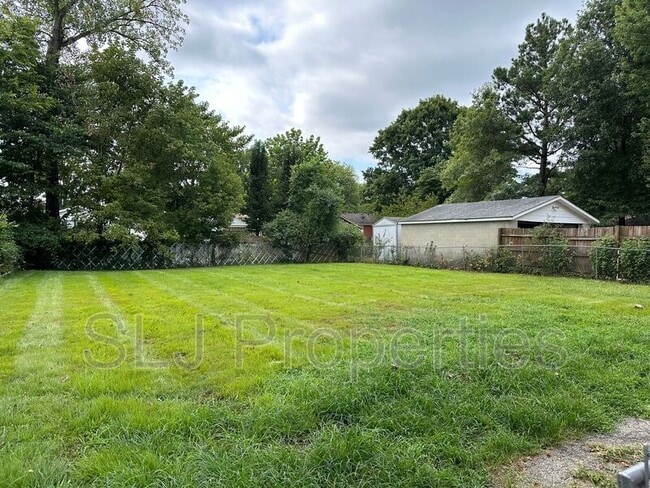 Photo - 1622 Greyling Dr