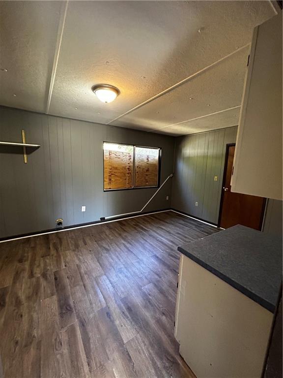 Photo - 2891 Village Green Dr