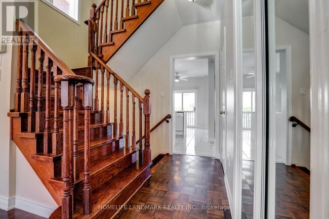 Photo - 262 Farmstead Rd