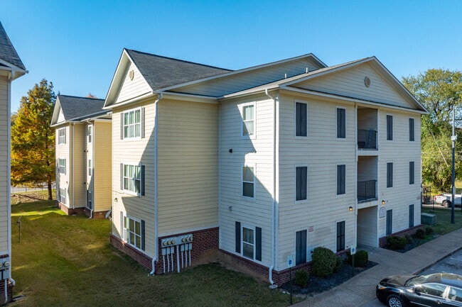 Ruby Oaks Apartments