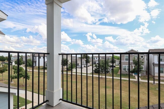 Photo - 2020 Arendale Dr