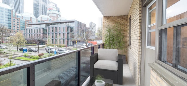 Mid-Town Apartments
