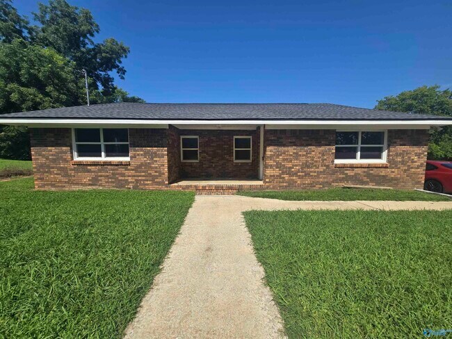 Building Photo - 11893 Gary Redus Dr