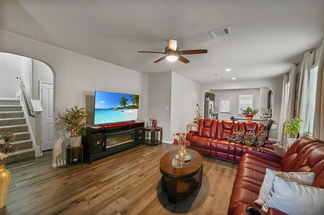 Photo - 23659 Goodfellow Dr