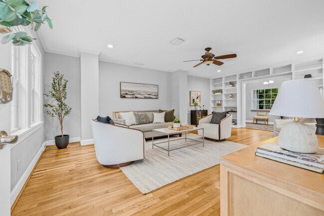 Photo - 106 OSE Rentals LLC Unit Bagel House