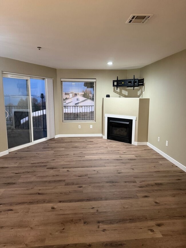 Photo - Sunset Shores - Condo For Rent