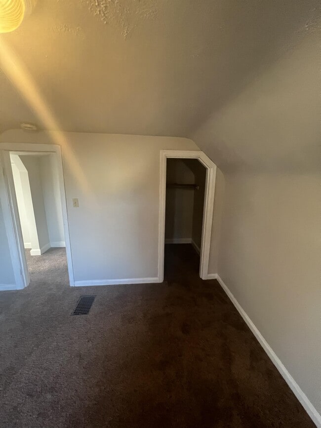 Photo - 1016 E Brookside Dr