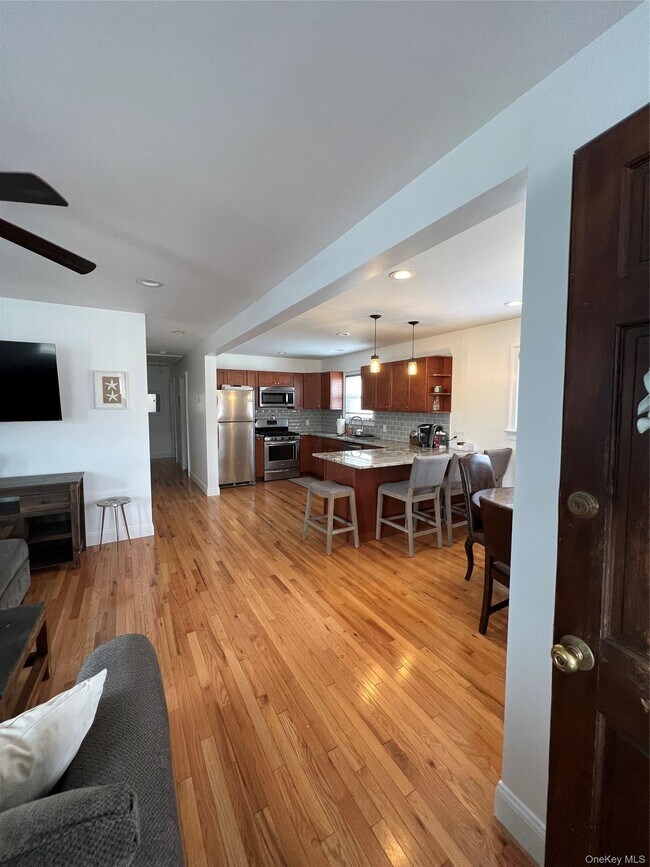 47 Brookline Ave Unit Main
