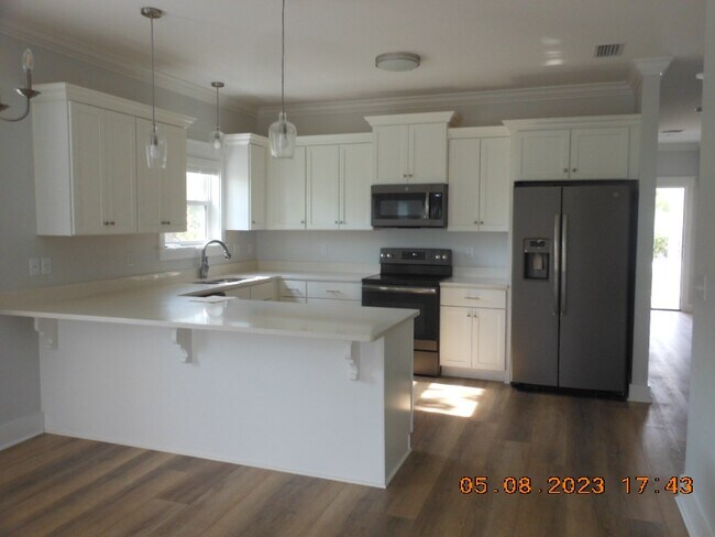 Photo - 120 Crane Dr