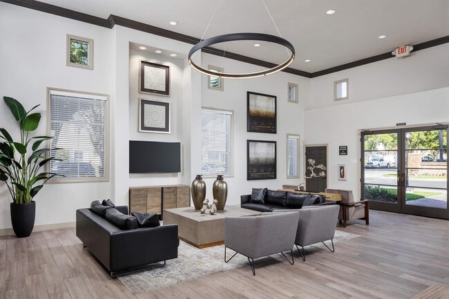 Laurel Canyon Apartment Homes - Laurel Canyon Apartment Homes