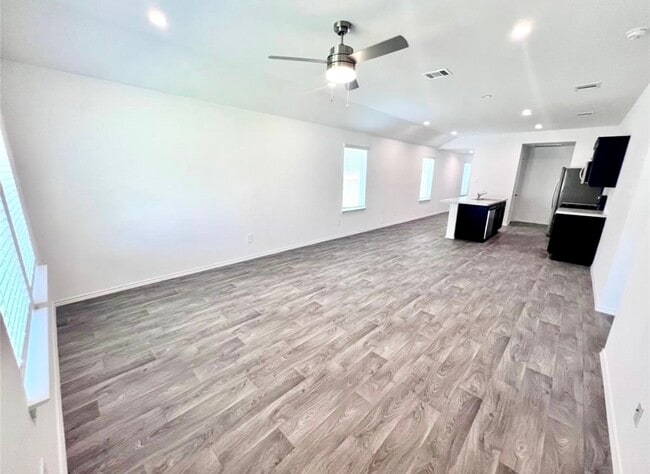 Building Photo - 14220 Fern Meadows Dr